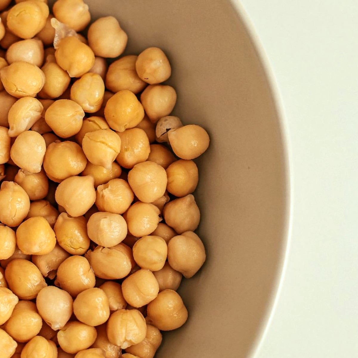 Air Fryer Crispy Harissa Chickpeas